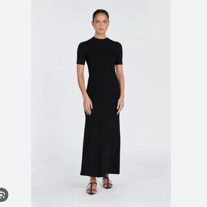 DISSH Donna Short Sleeve Midi Dress (Black, Size M)